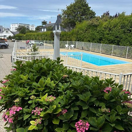 Appartement Studio 4 Personnes Dans Residence Avec Piscine Quiberon Luaran gambar