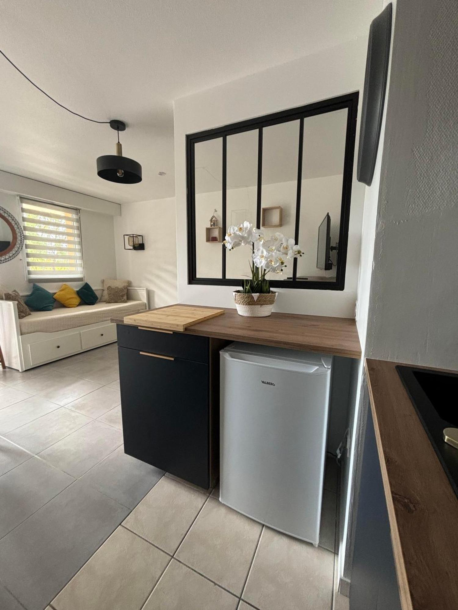Appartement Studio 4 Personnes Dans Residence Avec Piscine Quiberon Luaran gambar